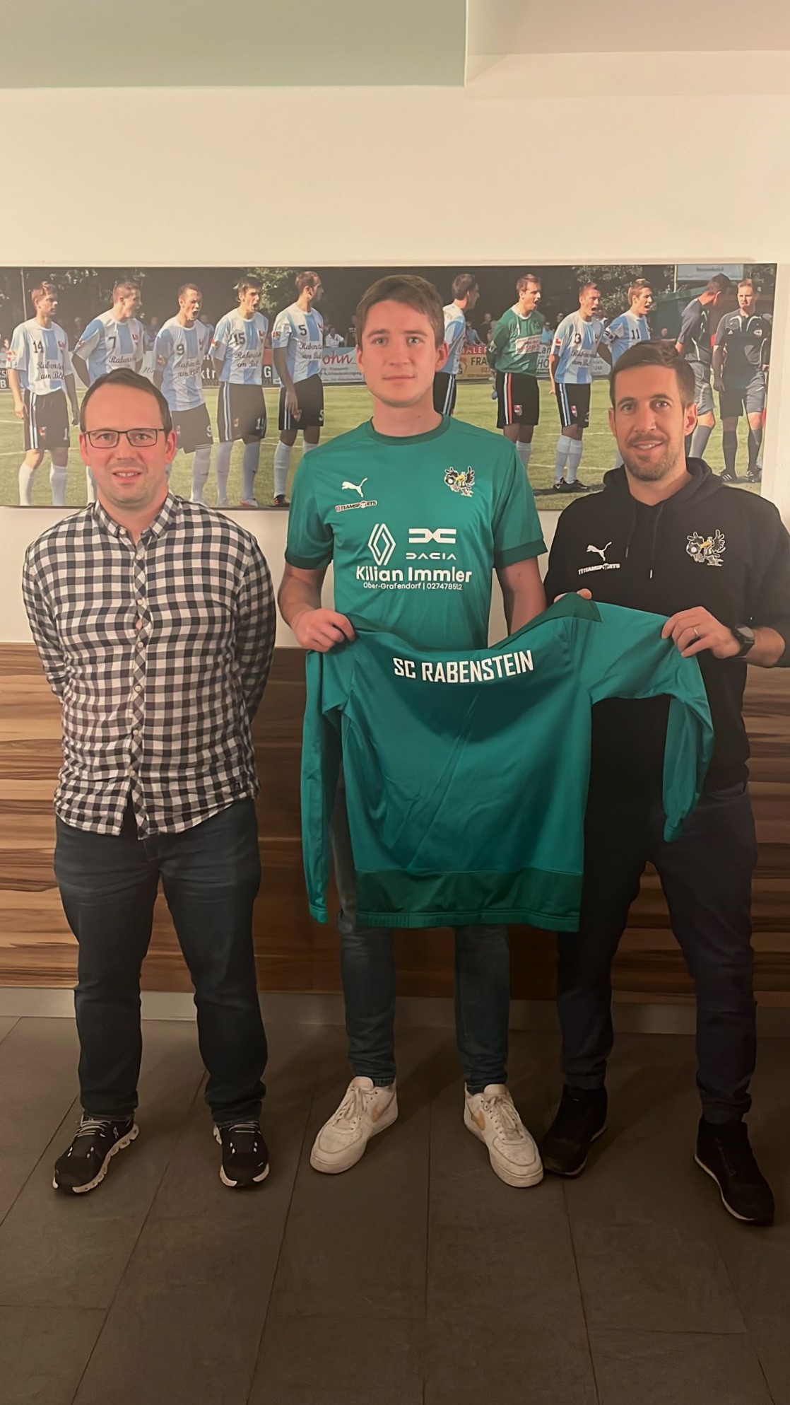 AF1826F1 BB3F 4922 885F 11EE55071817