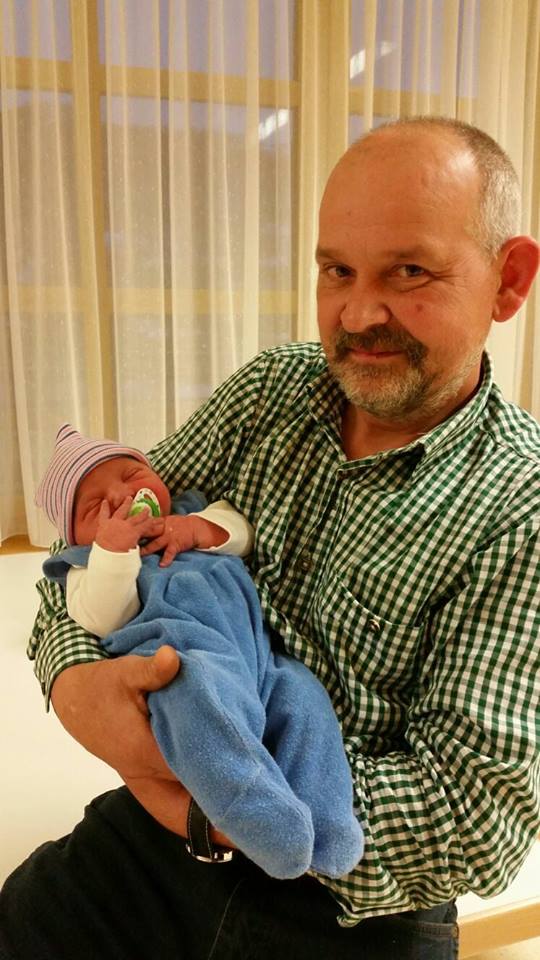 24899962 1837660219609853 5015213337110886172 n